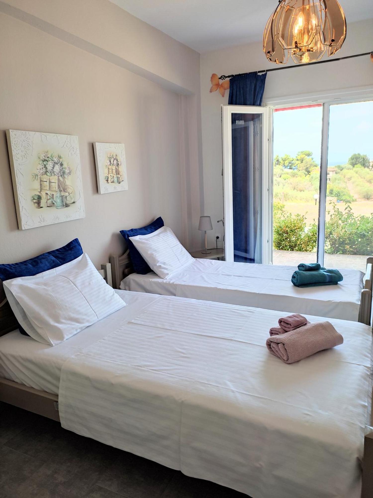 Georgia'S Apartment Palioura ภายนอก รูปภาพ